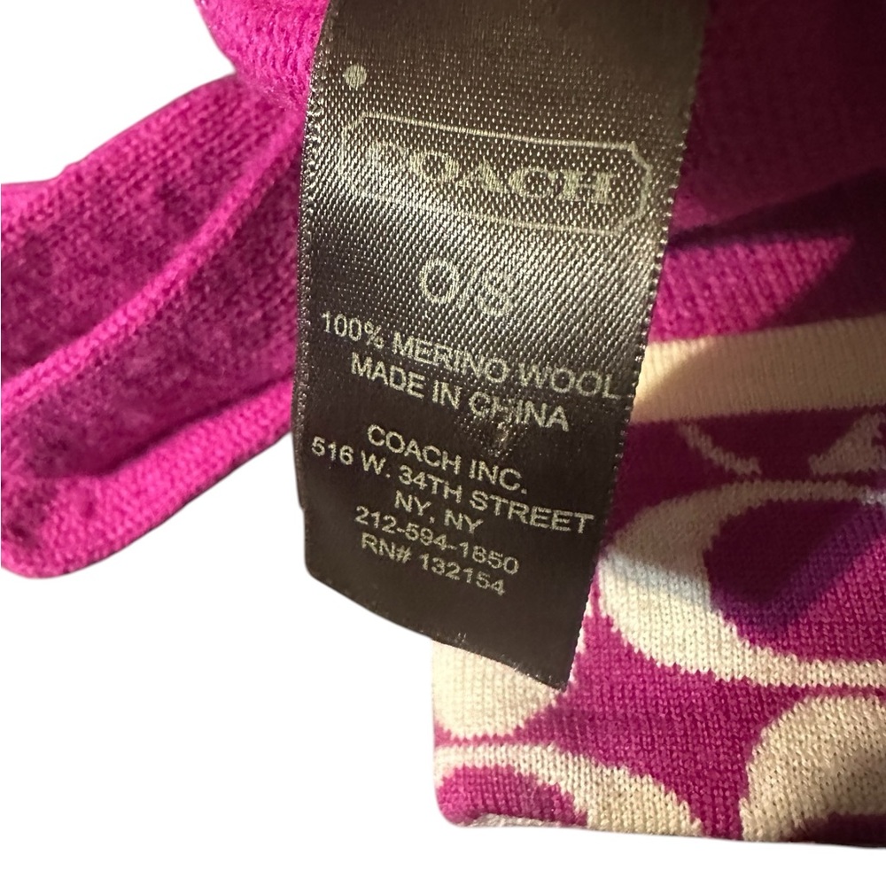 COACH Ladies Logo Touch Wool Gloves Raspberry Pink One Size - Picture 6 of 6